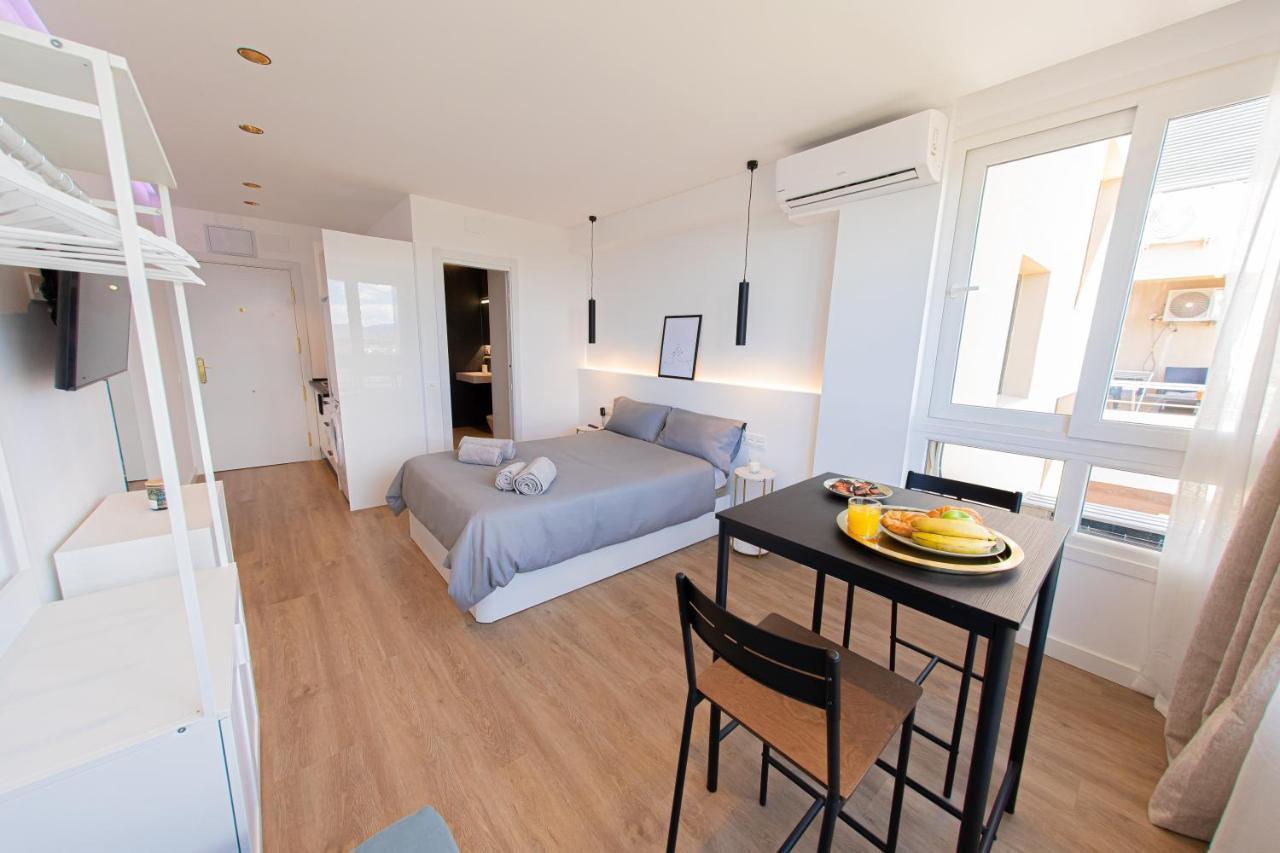 Modern Apartment With Stunning Views Марбеля Екстериор снимка