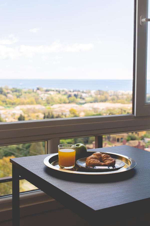 Modern Apartment With Stunning Views Марбеля Екстериор снимка